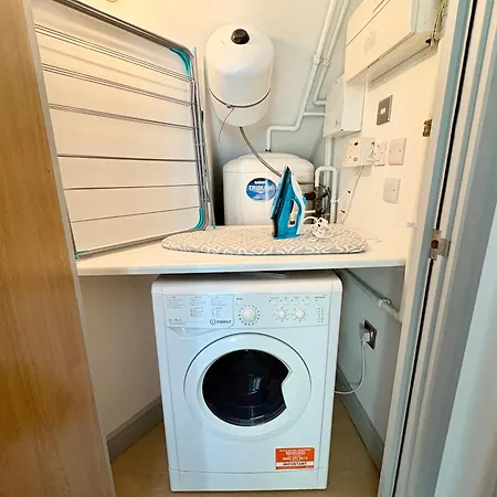 度假居 Centre 2-bed With Balconies & Views - Location *