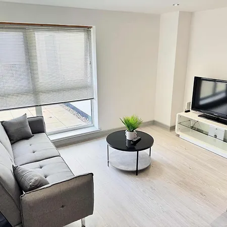 Сasa de vacaciones Comfortable & Spacious Centre 2 Bed With Lift And Well Equipped *